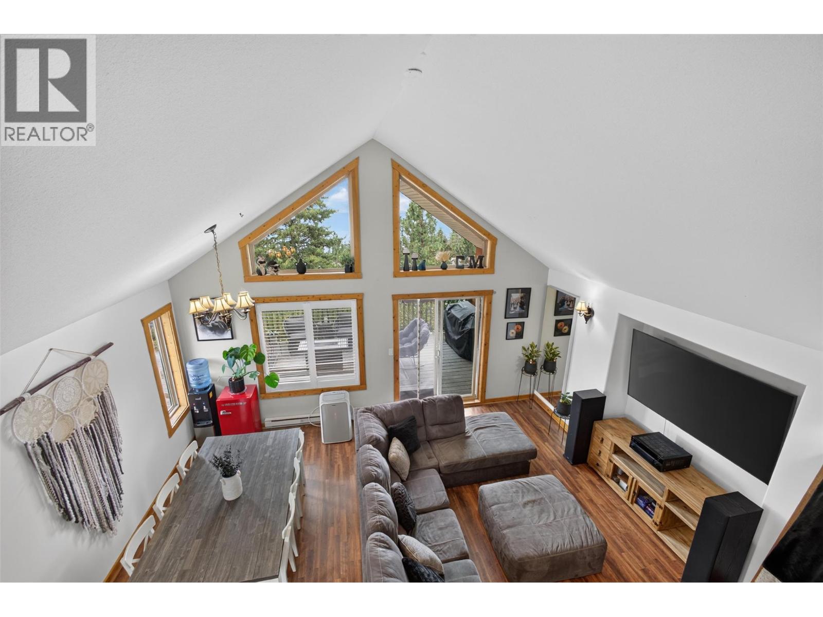 10375 Westshore Road, Vernon, British Columbia  V1H 2B1 - Photo 21 - 10398767