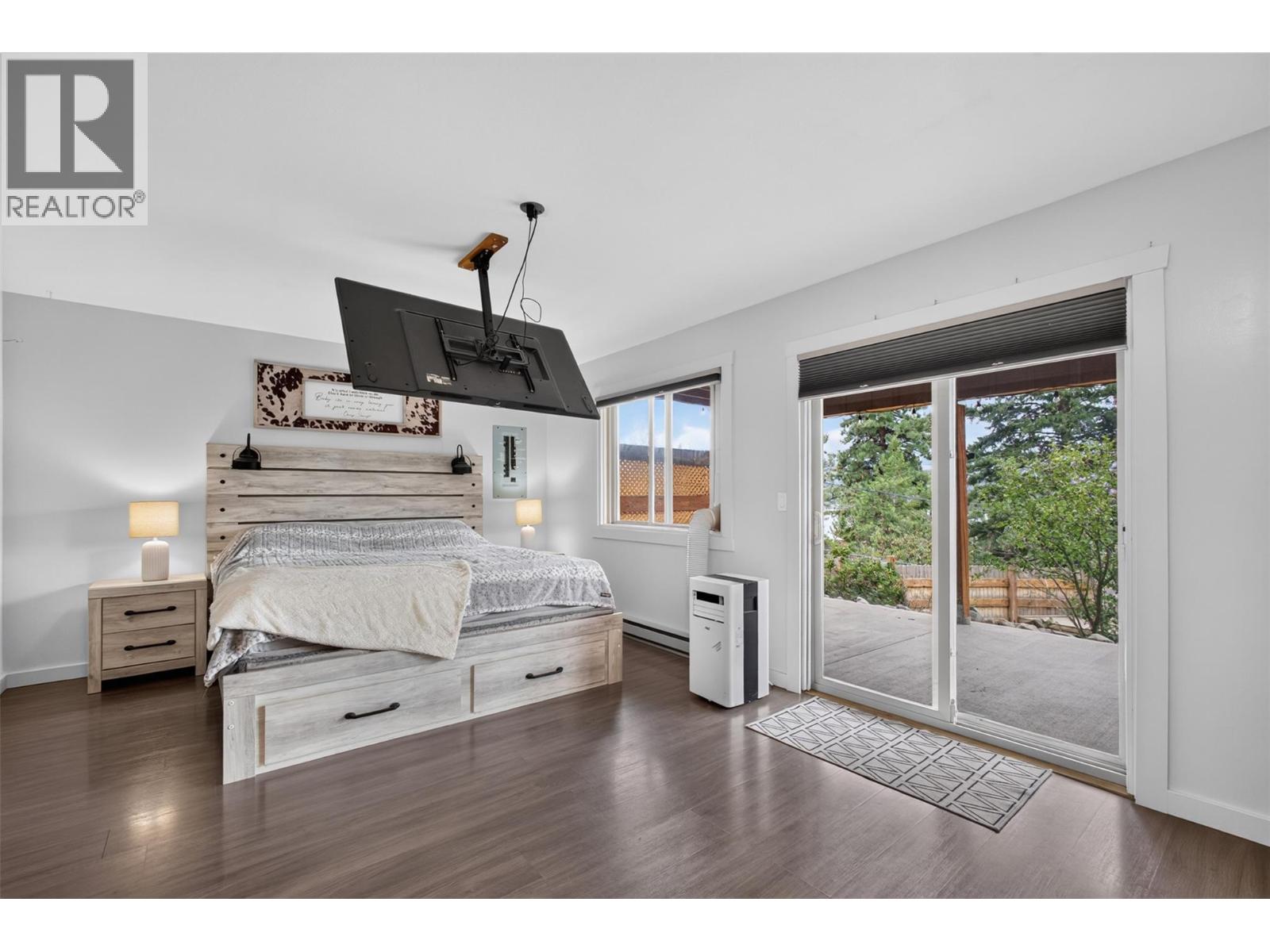 10375 Westshore Road, Vernon, British Columbia  V1H 2B1 - Photo 24 - 10398767