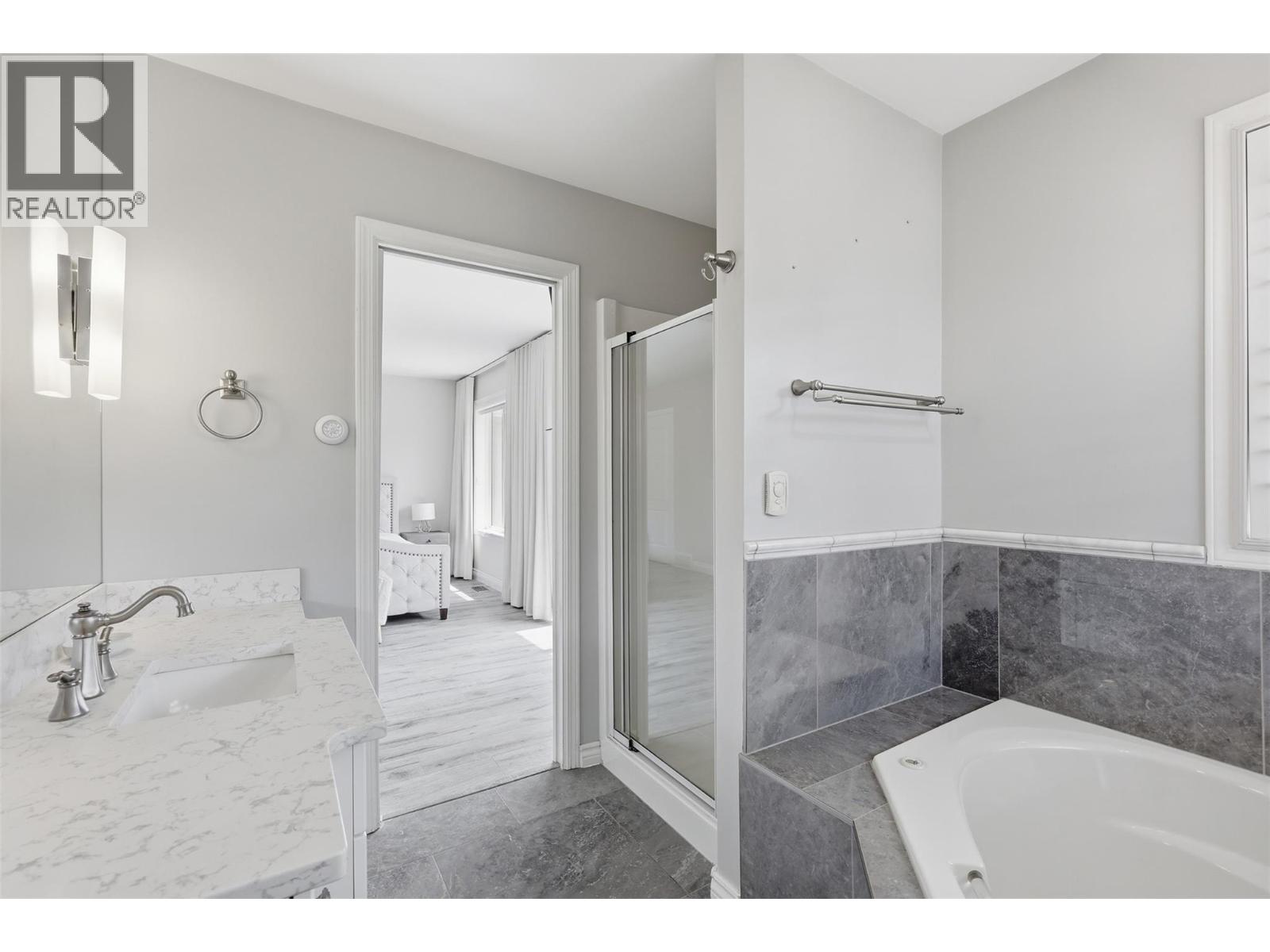 2076 Muirfield Road, Kamloops, British Columbia  V1S 1S6 - Photo 31 - 10400489