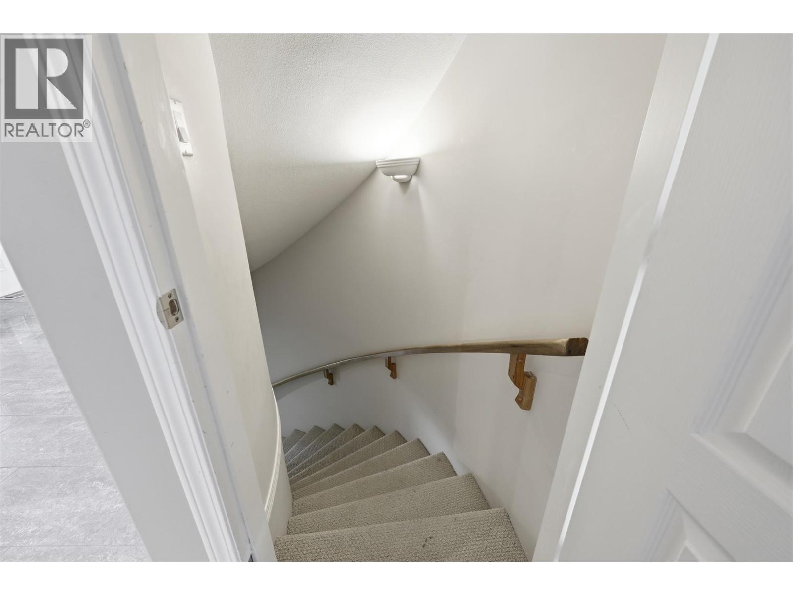 2076 Muirfield Road, Kamloops, British Columbia  V1S 1S6 - Photo 41 - 10400489