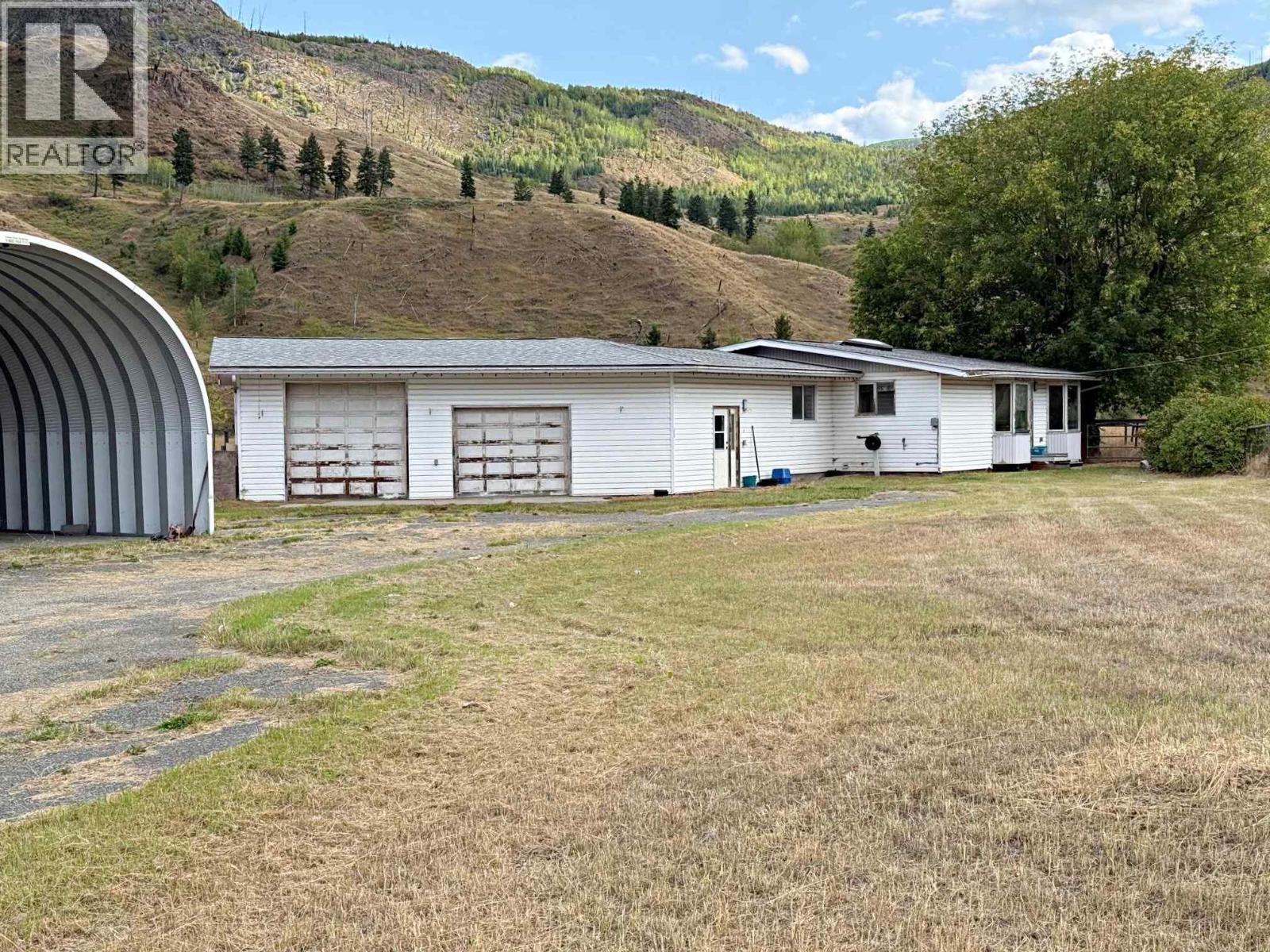 733 Fortune Road, Barriere, British Columbia  V0E 2E0 - Photo 1 - 10400464
