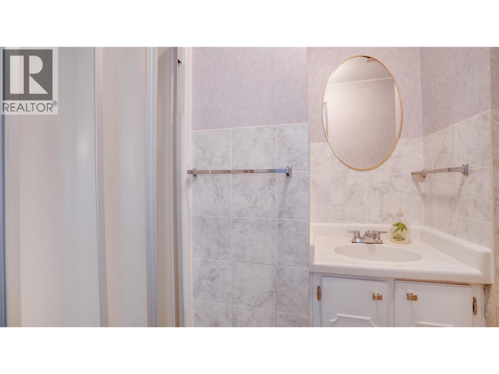 3475 Jackson Avenue, Armstrong, British Columbia  V0E 1B2 - Photo 21 - 10400206