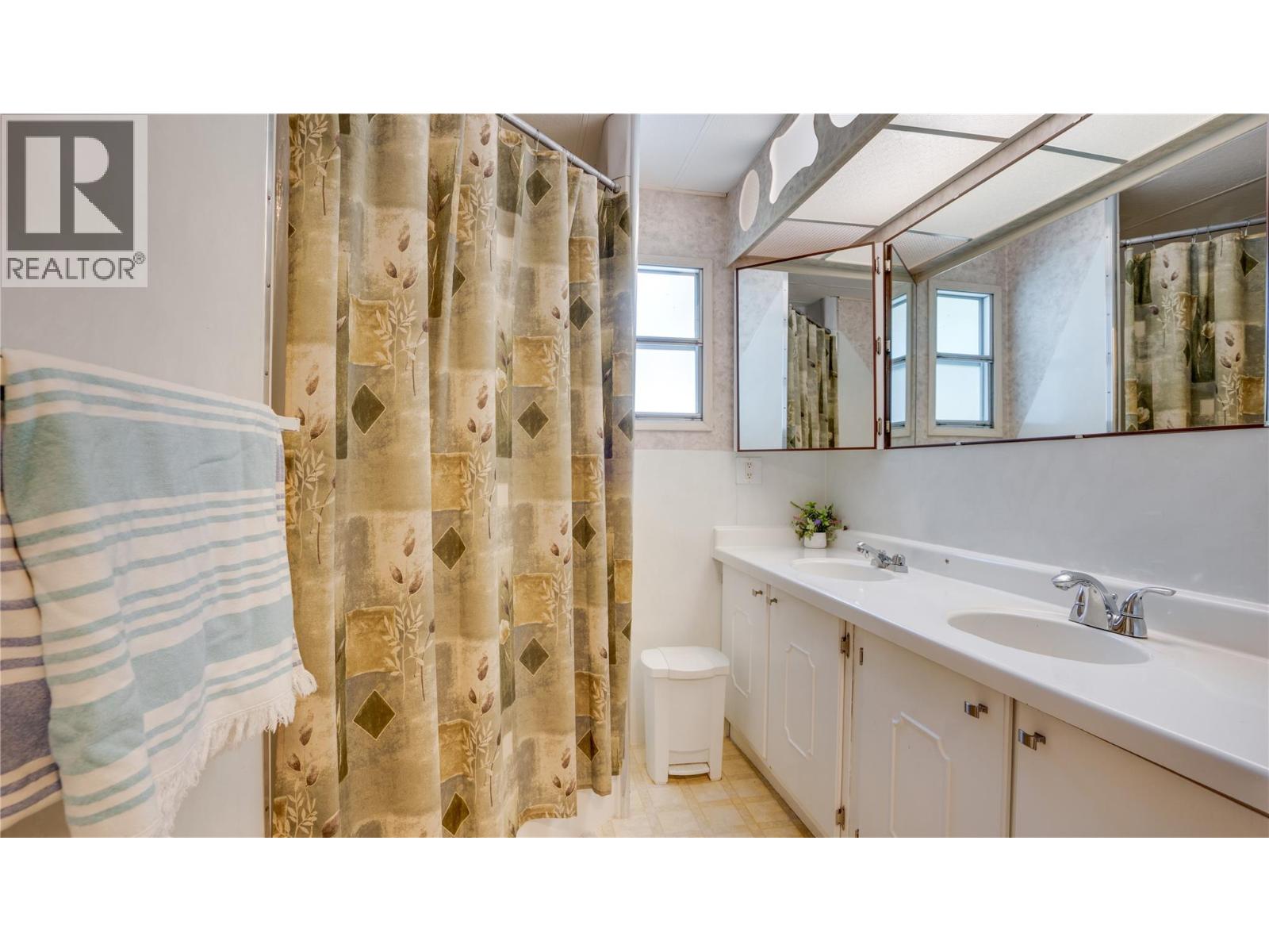 3475 Jackson Avenue, Armstrong, British Columbia  V0E 1B2 - Photo 26 - 10400206