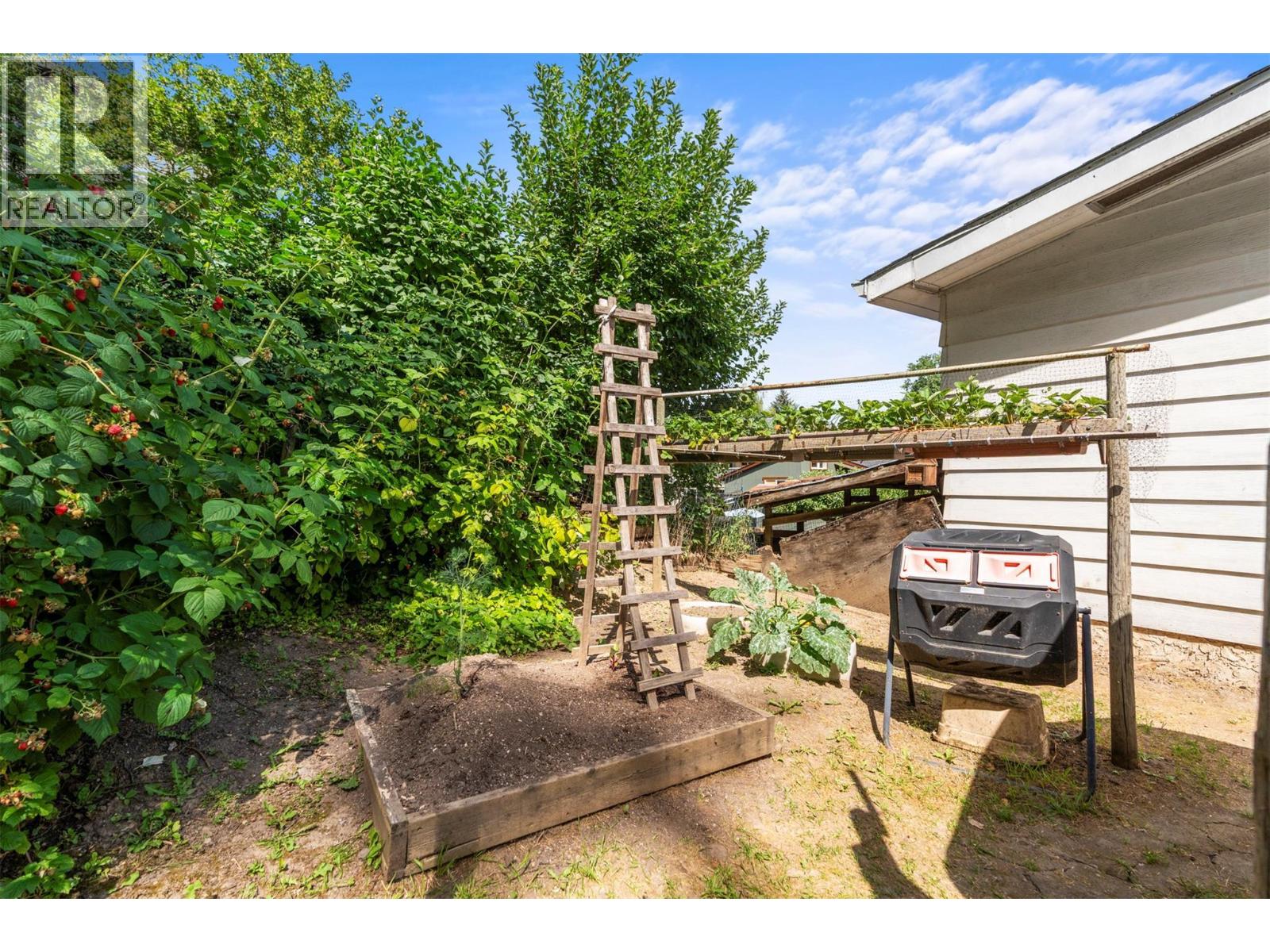 3475 Jackson Avenue, Armstrong, British Columbia  V0E 1B2 - Photo 51 - 10400206
