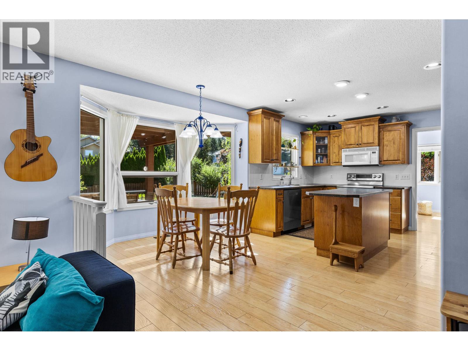 4015 Mahonia Drive, Kelowna, British Columbia  V1W 3Y2 - Photo 11 - 10400398