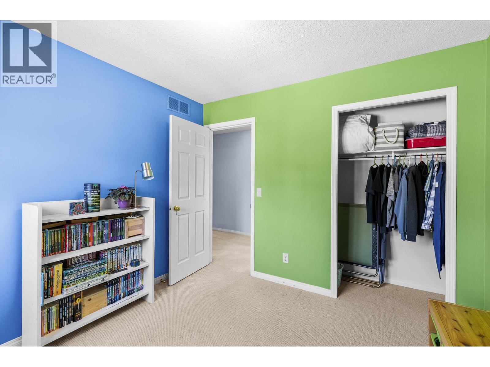 4015 Mahonia Drive, Kelowna, British Columbia  V1W 3Y2 - Photo 37 - 10400398