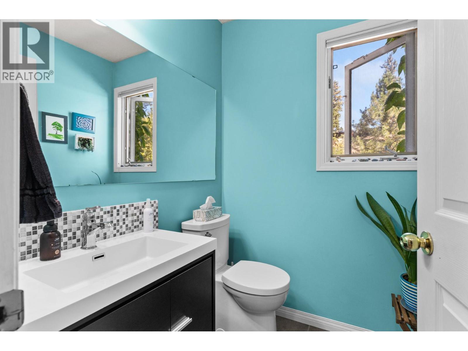 4015 Mahonia Drive, Kelowna, British Columbia  V1W 3Y2 - Photo 40 - 10400398