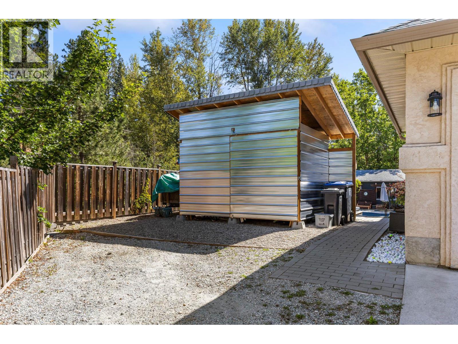 4015 Mahonia Drive, Kelowna, British Columbia  V1W 3Y2 - Photo 59 - 10400398