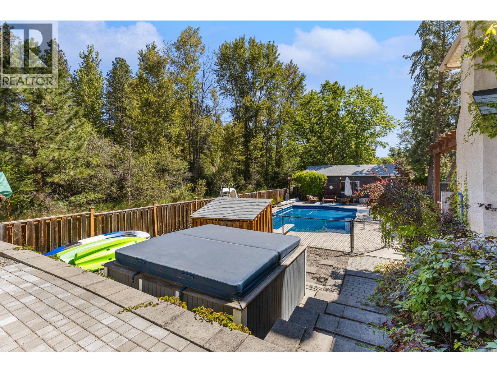 4015 Mahonia Drive, Kelowna, British Columbia  V1W 3Y2 - Photo 60 - 10400398