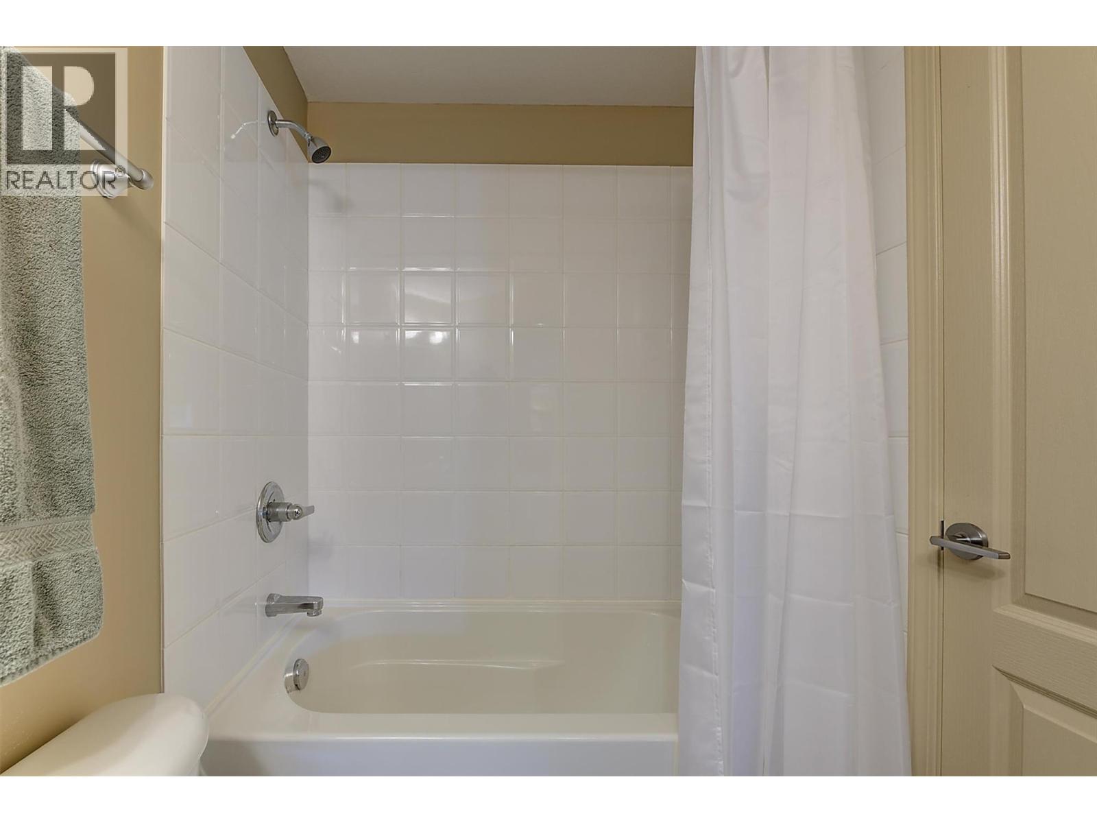 2155 Horizon Drive Unit# 31, West Kelowna, British Columbia  V1Z 3Z8 - Photo 47 - 10400388