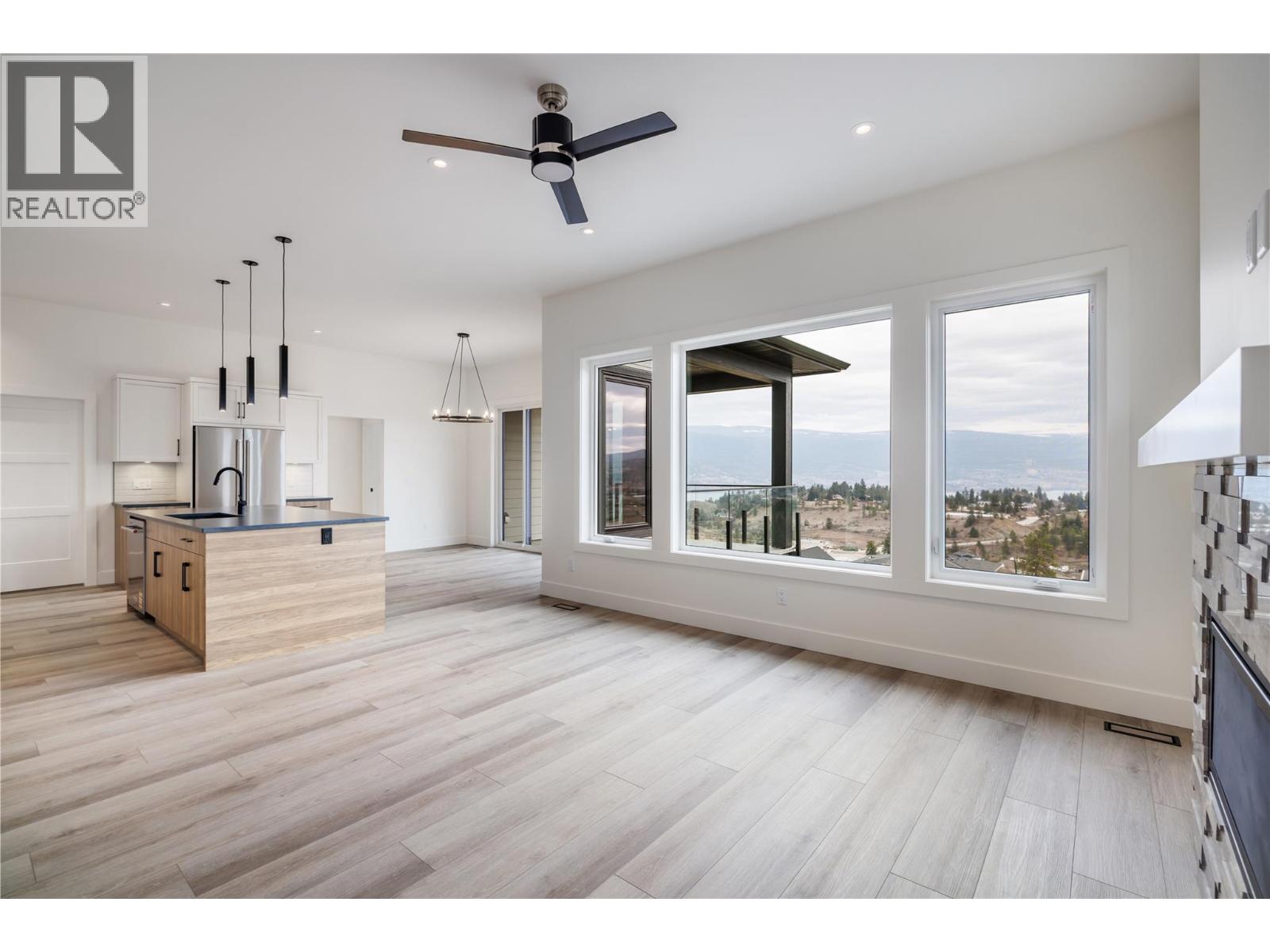 17567 Dickinson Place, Summerland, British Columbia  V0H 1Z3 - Photo 4 - 10400504