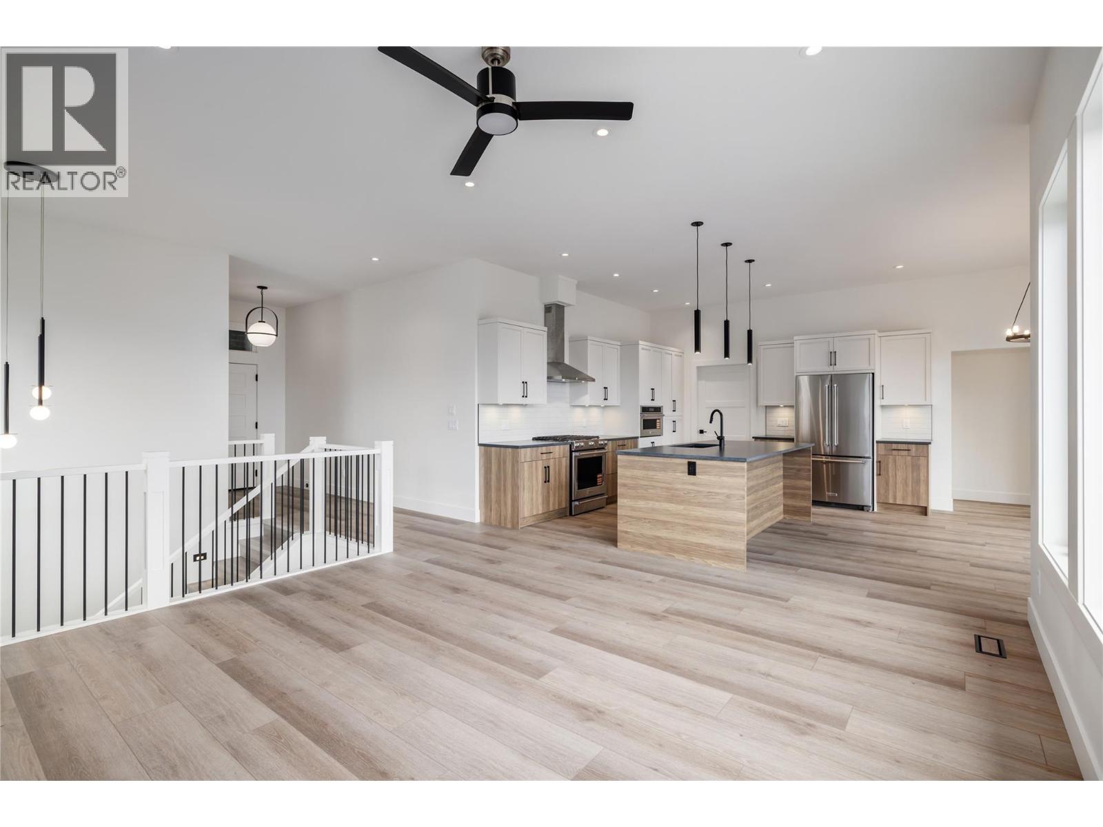 17567 Dickinson Place, Summerland, British Columbia  V0H 1Z3 - Photo 6 - 10400504
