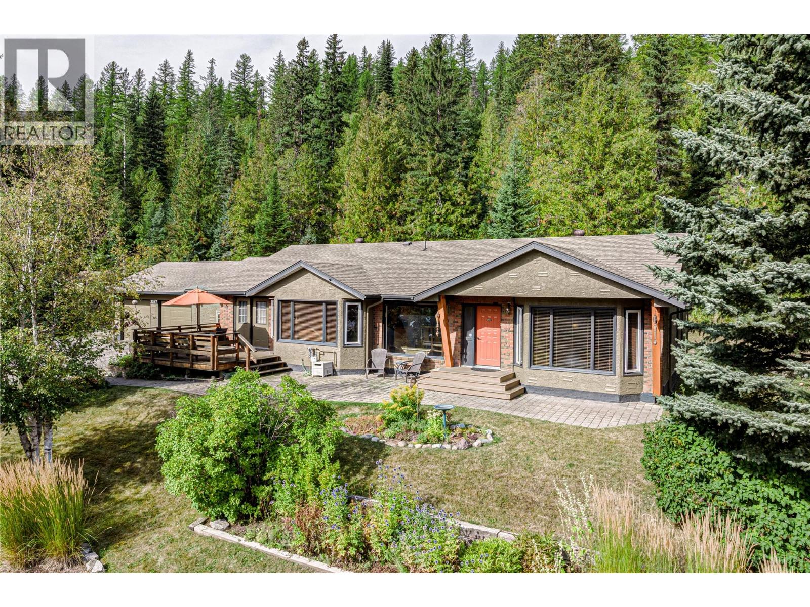 3347 Anderson Road, Fernie, British Columbia  V0B 1M1 - Photo 6 - 10400221