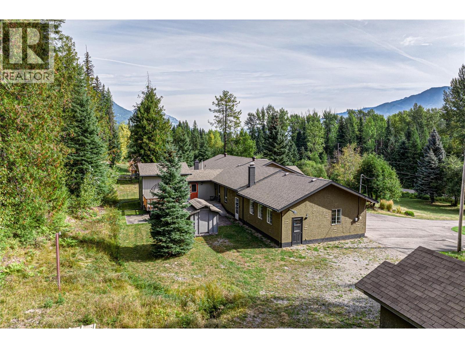 3347 Anderson Road, Fernie, British Columbia  V0B 1M1 - Photo 61 - 10400221