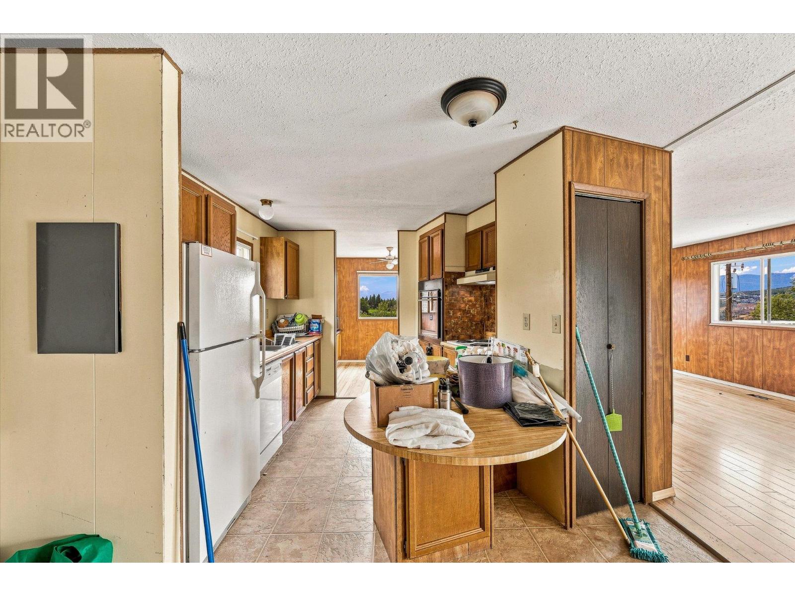 12891 Trewhitt Road, Kelowna, British Columbia  V4V 2A4 - Photo 13 - 10400341