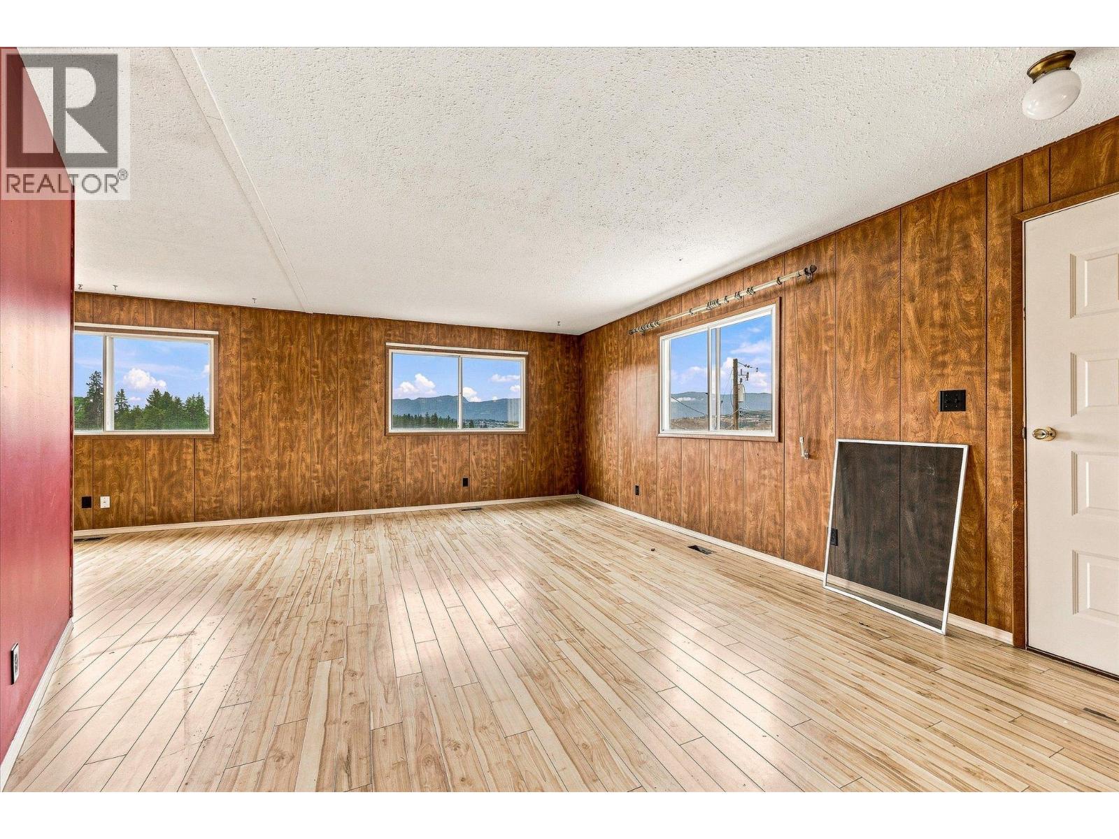 12891 Trewhitt Road, Kelowna, British Columbia  V4V 2A4 - Photo 20 - 10400341