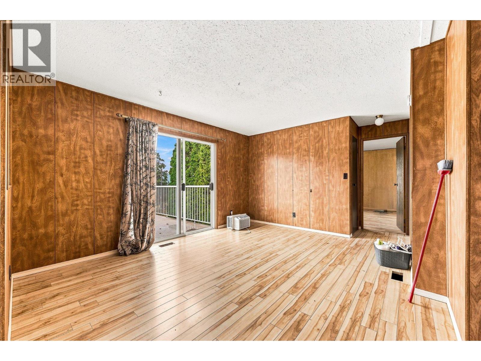 12891 Trewhitt Road, Kelowna, British Columbia  V4V 2A4 - Photo 23 - 10400341