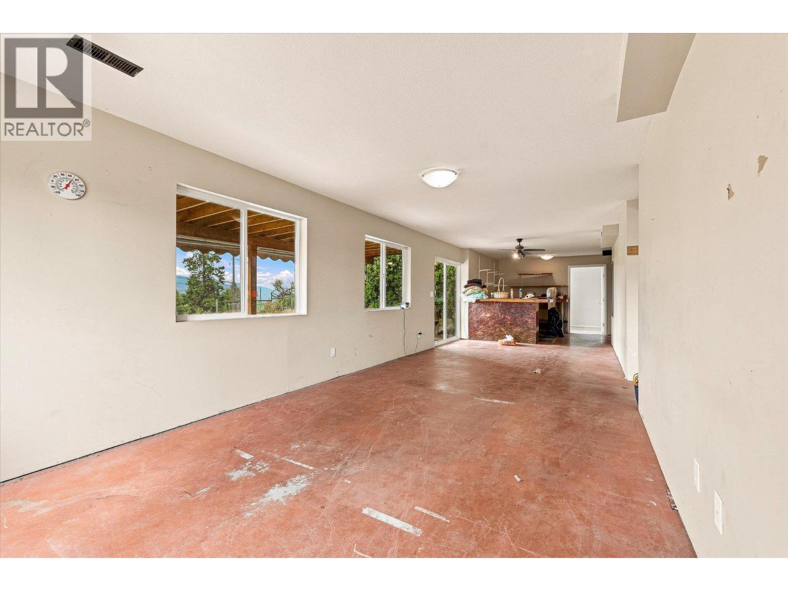 12891 Trewhitt Road, Kelowna, British Columbia  V4V 2A4 - Photo 35 - 10400341