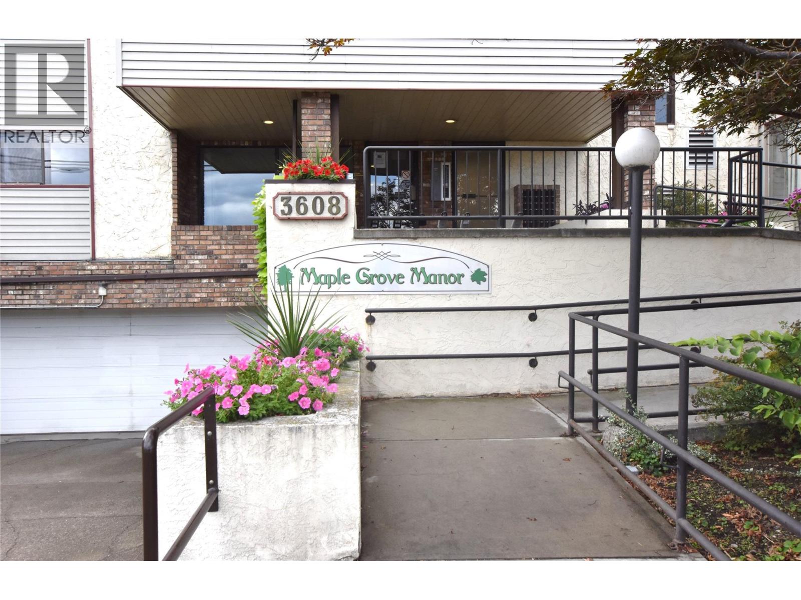 3608 27 Avenue Unit# 301, Vernon, British Columbia  V1T 1S4 - Photo 1 - 10400254