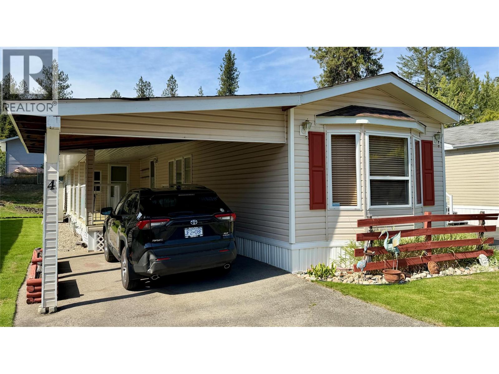 1500 Neimi Road Unit# 4, Christina Lake, British Columbia  V0H 1E1 - Photo 2 - 10400475