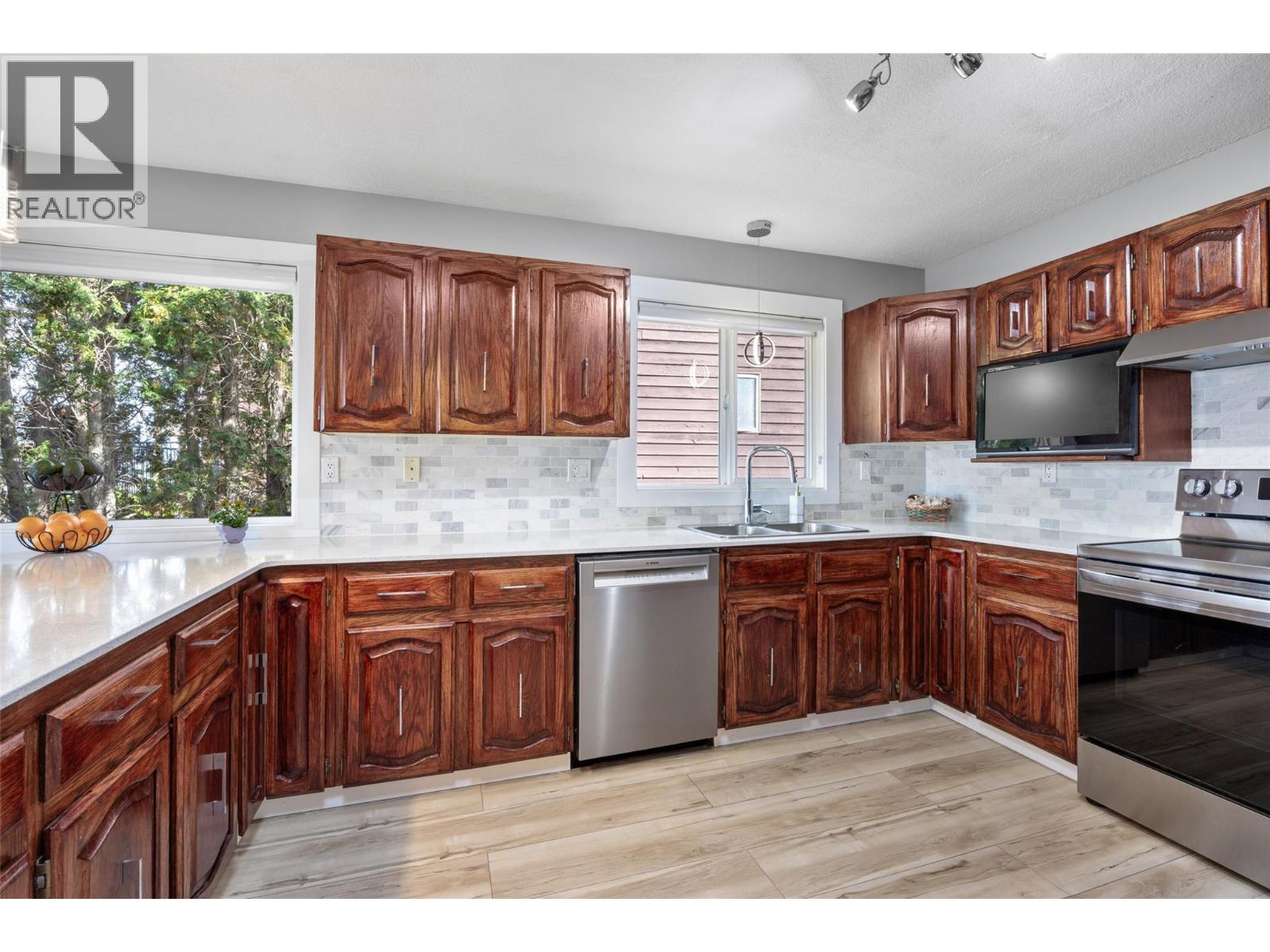 420 Gleneagles Drive, Kamloops, British Columbia  v1e 1z4 - Photo 22 - 10400364