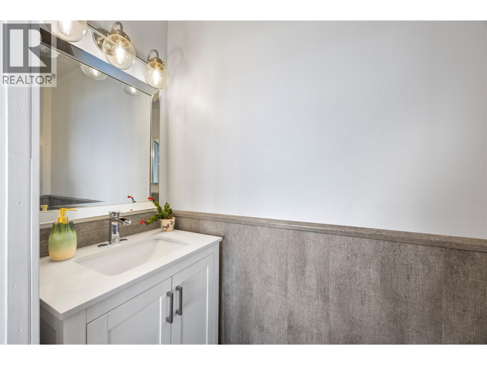 420 Gleneagles Drive, Kamloops, British Columbia  v1e 1z4 - Photo 31 - 10400364
