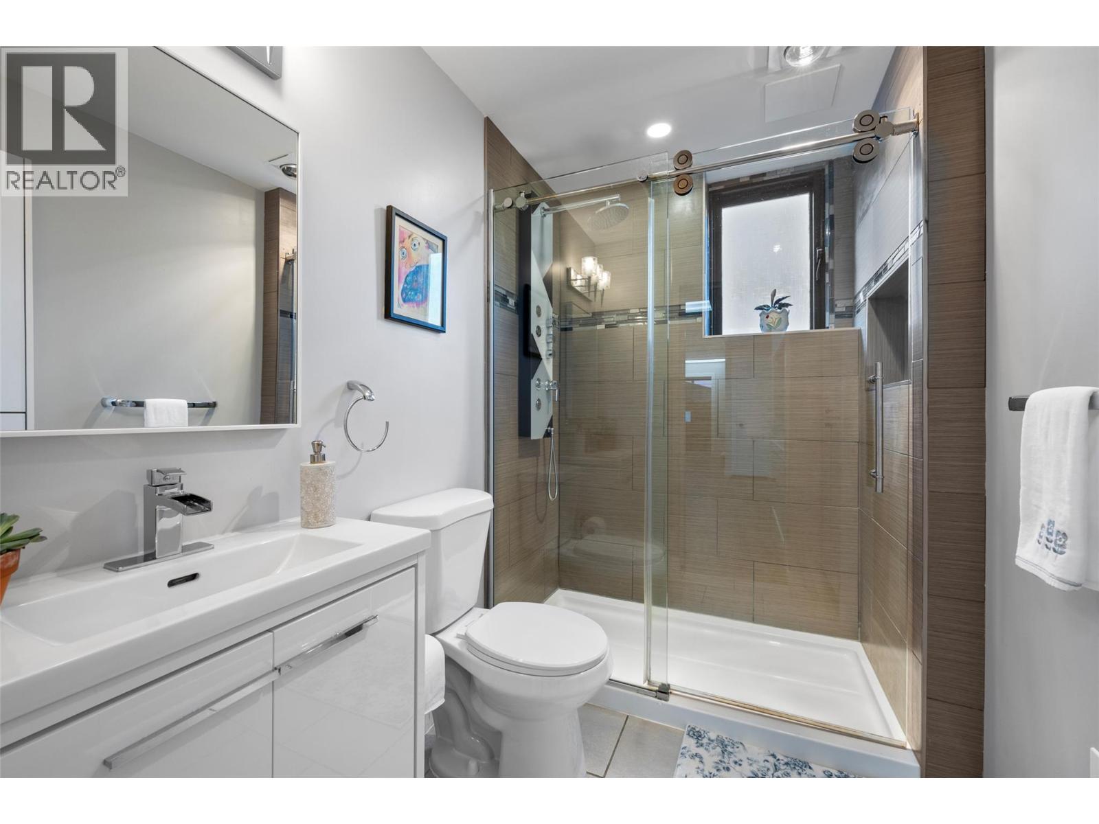 420 Gleneagles Drive, Kamloops, British Columbia  v1e 1z4 - Photo 53 - 10400364
