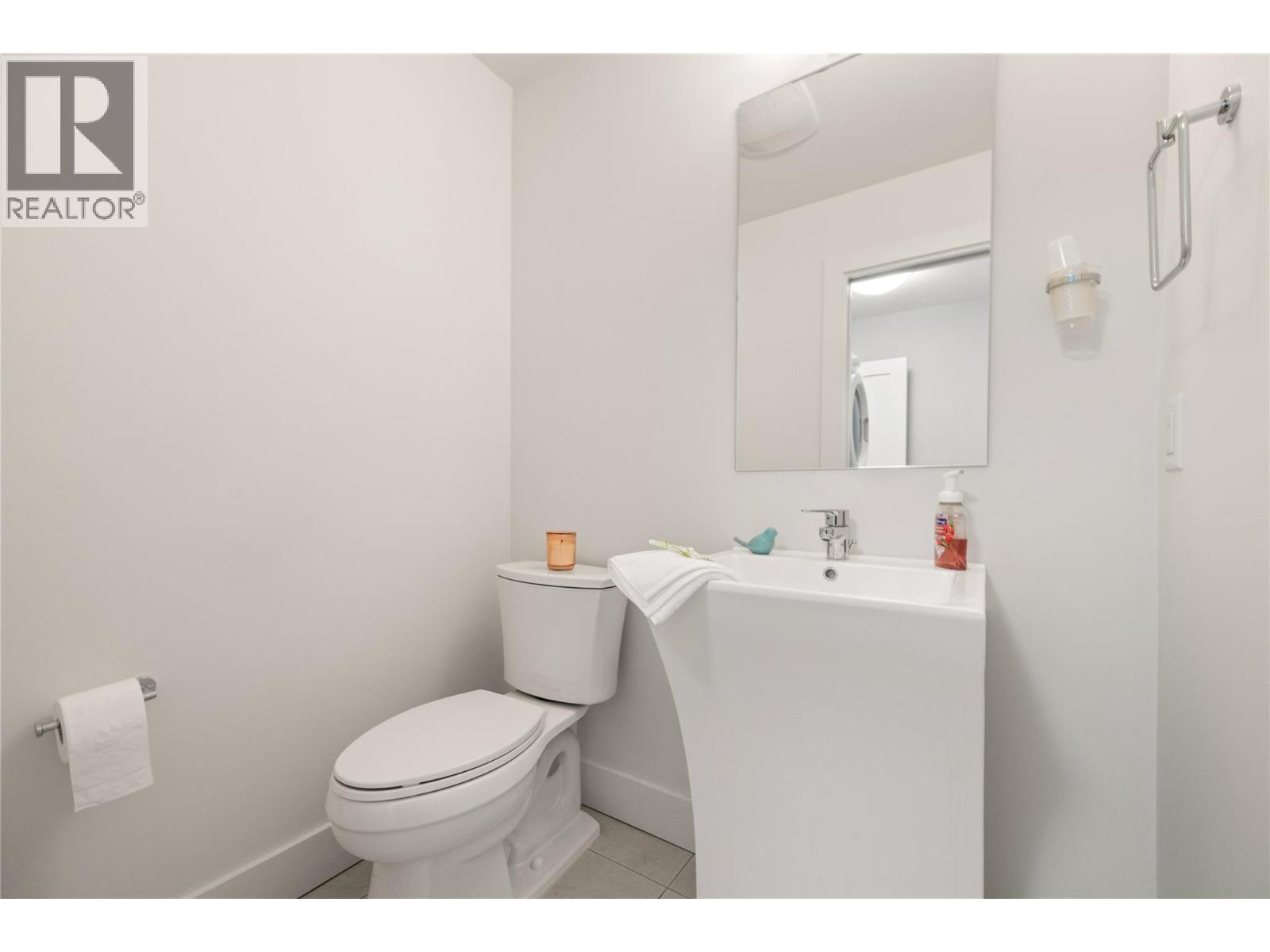 143 View Lane, Penticton, British Columbia  V2A 0A6 - Photo 32 - 10400029
