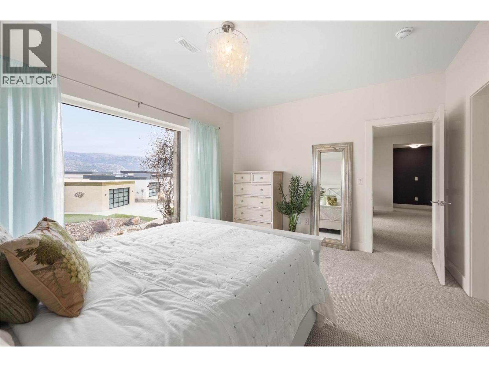 143 View Lane, Penticton, British Columbia  V2A 0A6 - Photo 39 - 10400029