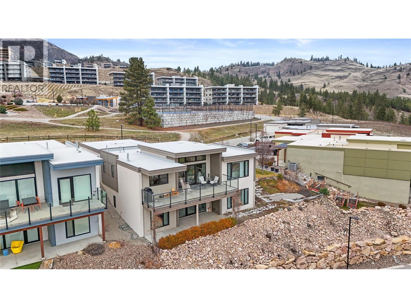 143 View Lane, Penticton, British Columbia  V2A 0A6 - Photo 4 - 10400029