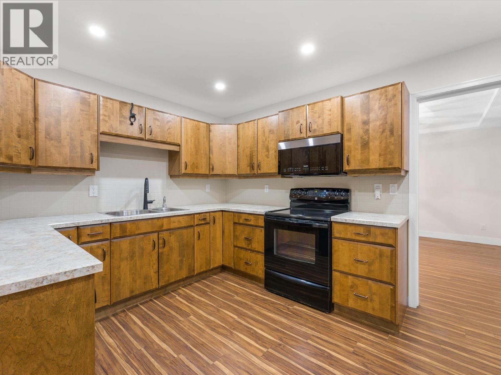 539 Sutherland Avenue Unit# 106, Kelowna, British Columbia  V1Y 5X3 - Photo 21 - 10400485