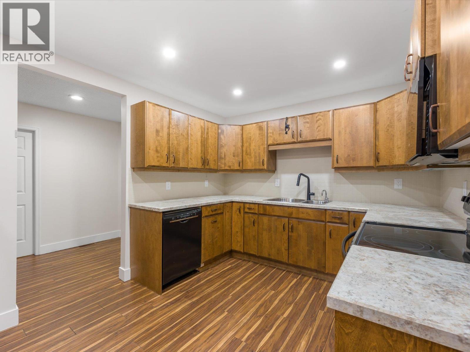 539 Sutherland Avenue Unit# 106, Kelowna, British Columbia  V1Y 5X3 - Photo 22 - 10400485