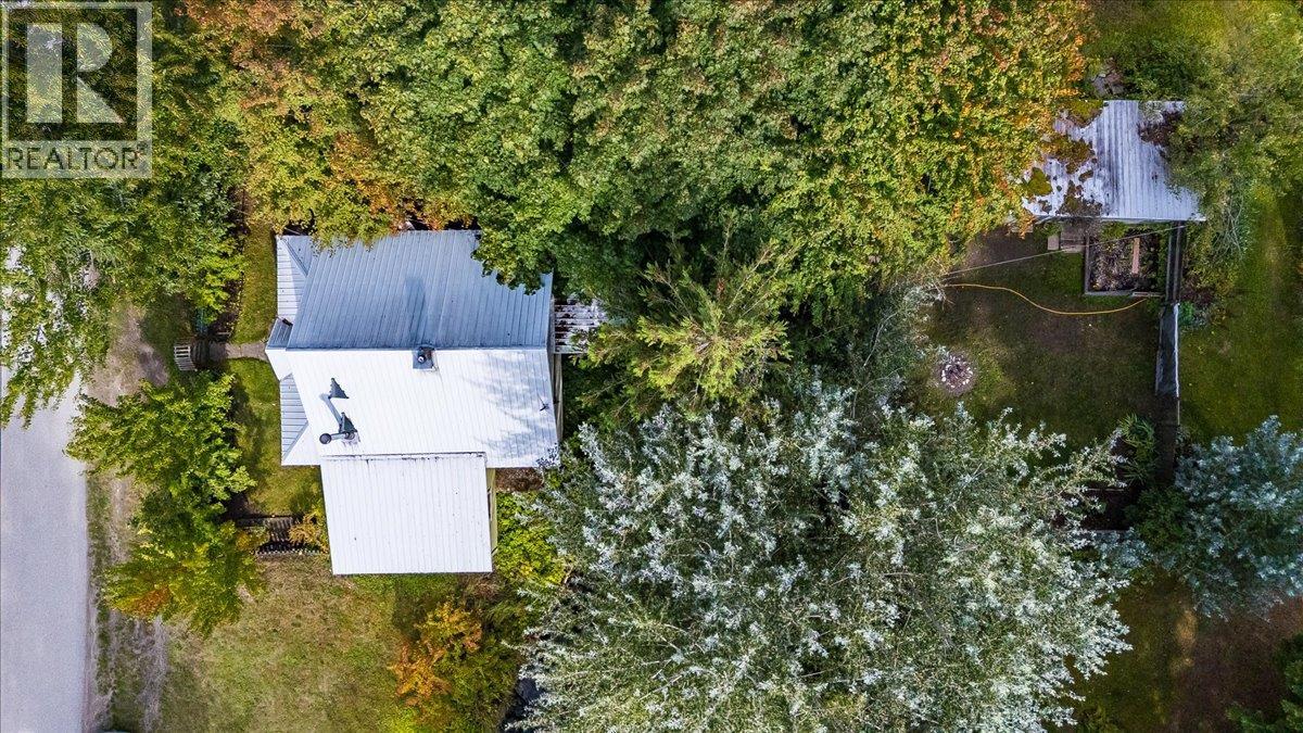 262 2nd Avenue, Procter, British Columbia  V1L 0B7 - Photo 33 - 10393559