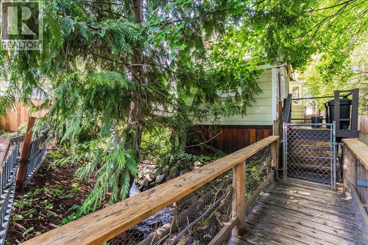 262 2nd Avenue, Procter, British Columbia  V1L 0B7 - Photo 39 - 10393559