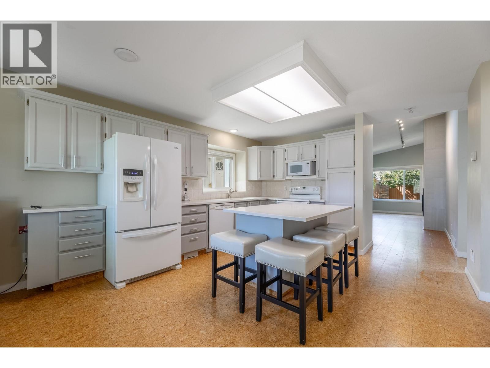 124 Heron Drive, Penticton, British Columbia  V2A 8K6 - Photo 19 - 10400232