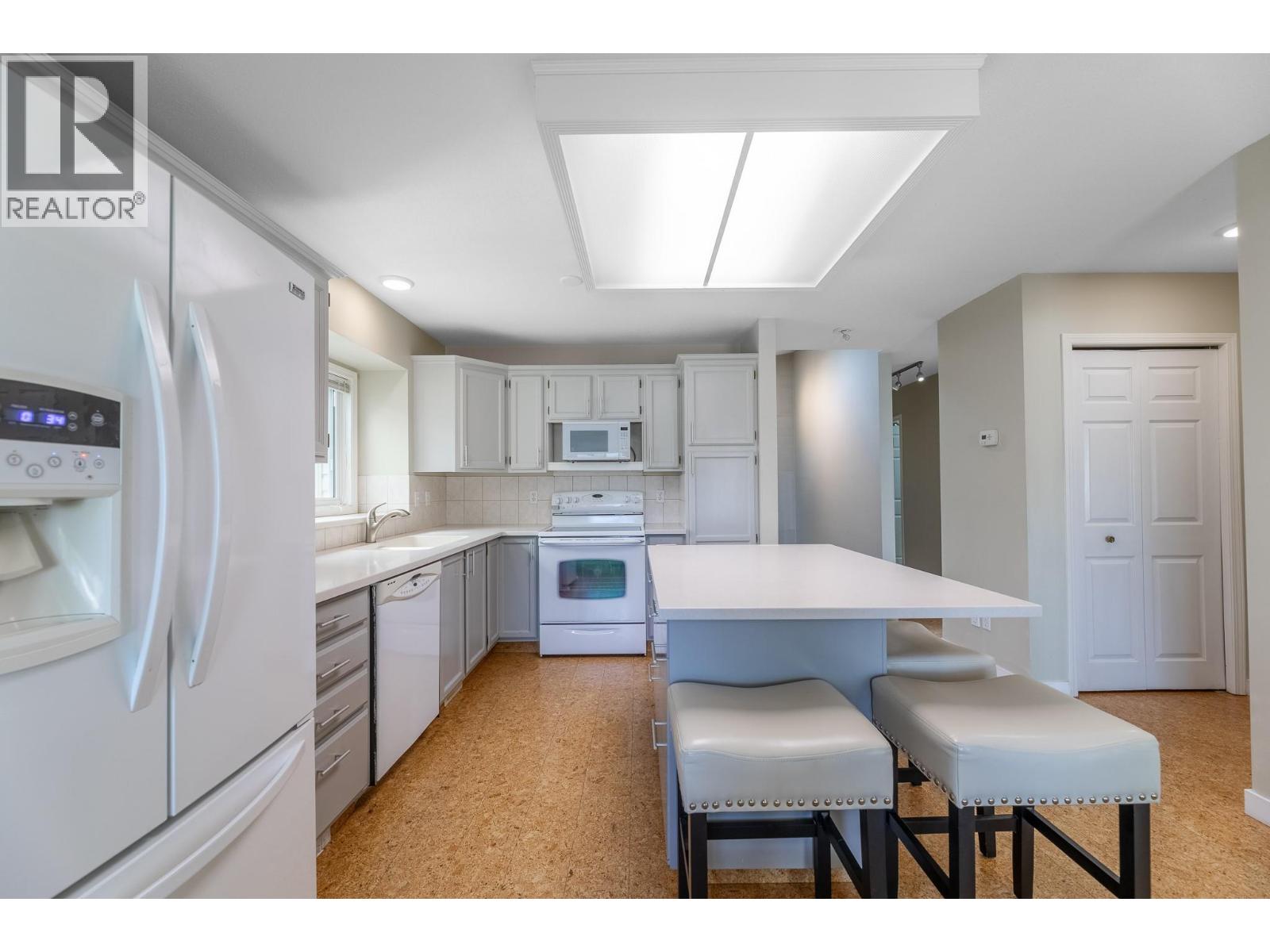124 Heron Drive, Penticton, British Columbia  V2A 8K6 - Photo 20 - 10400232