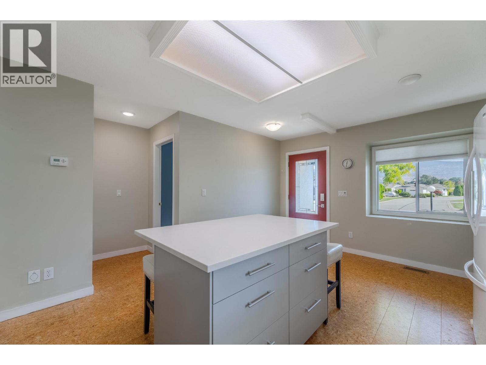 124 Heron Drive, Penticton, British Columbia  V2A 8K6 - Photo 21 - 10400232