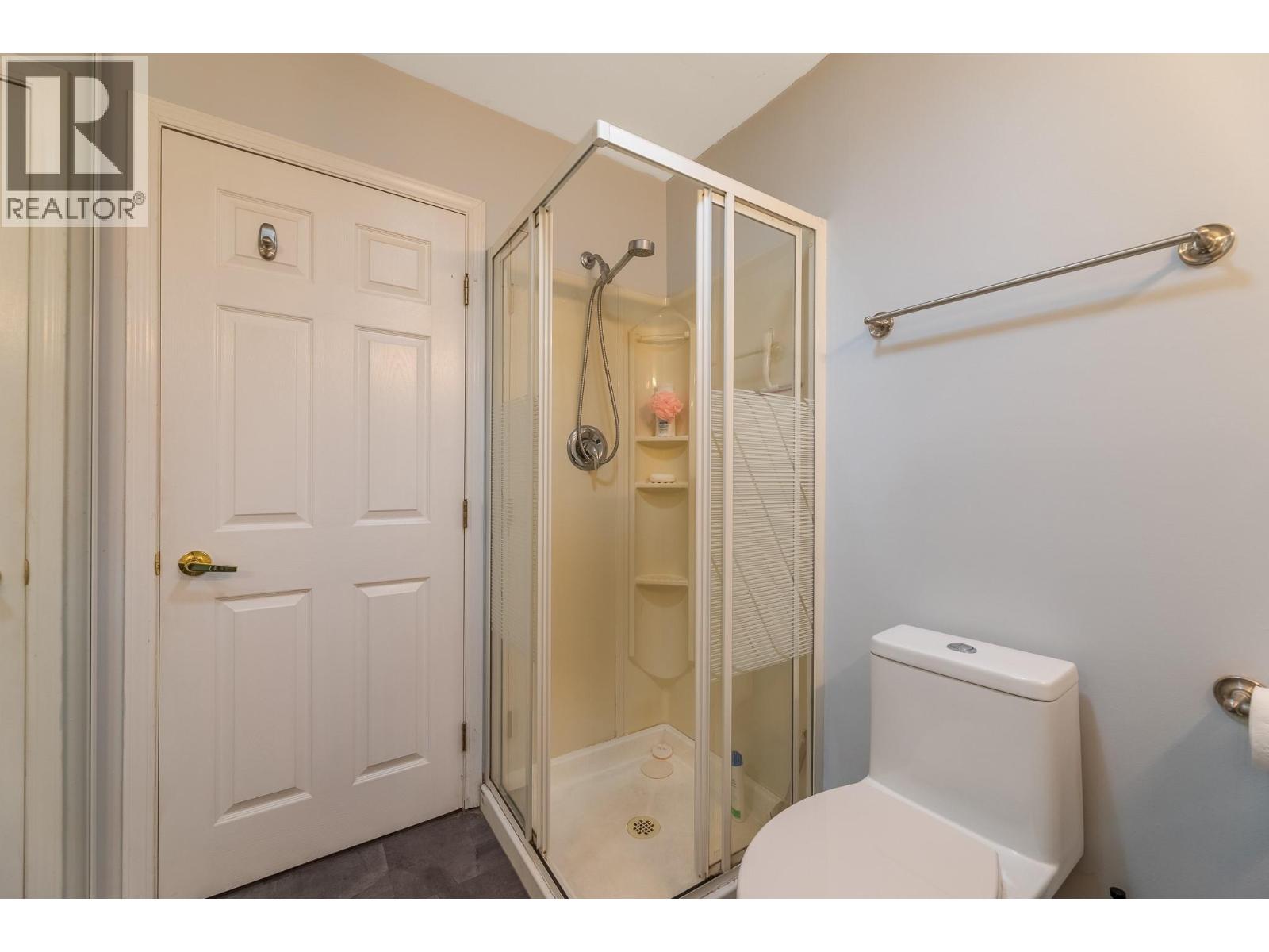 124 Heron Drive, Penticton, British Columbia  V2A 8K6 - Photo 27 - 10400232
