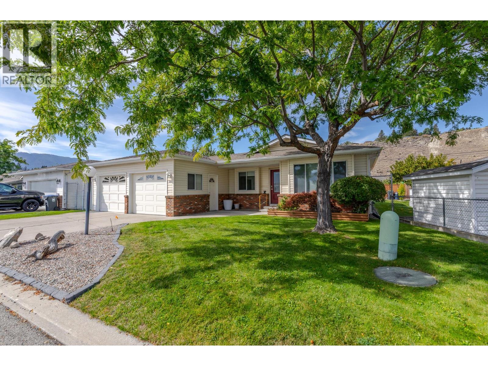124 Heron Drive, Penticton, British Columbia  V2A 8K6 - Photo 3 - 10400232