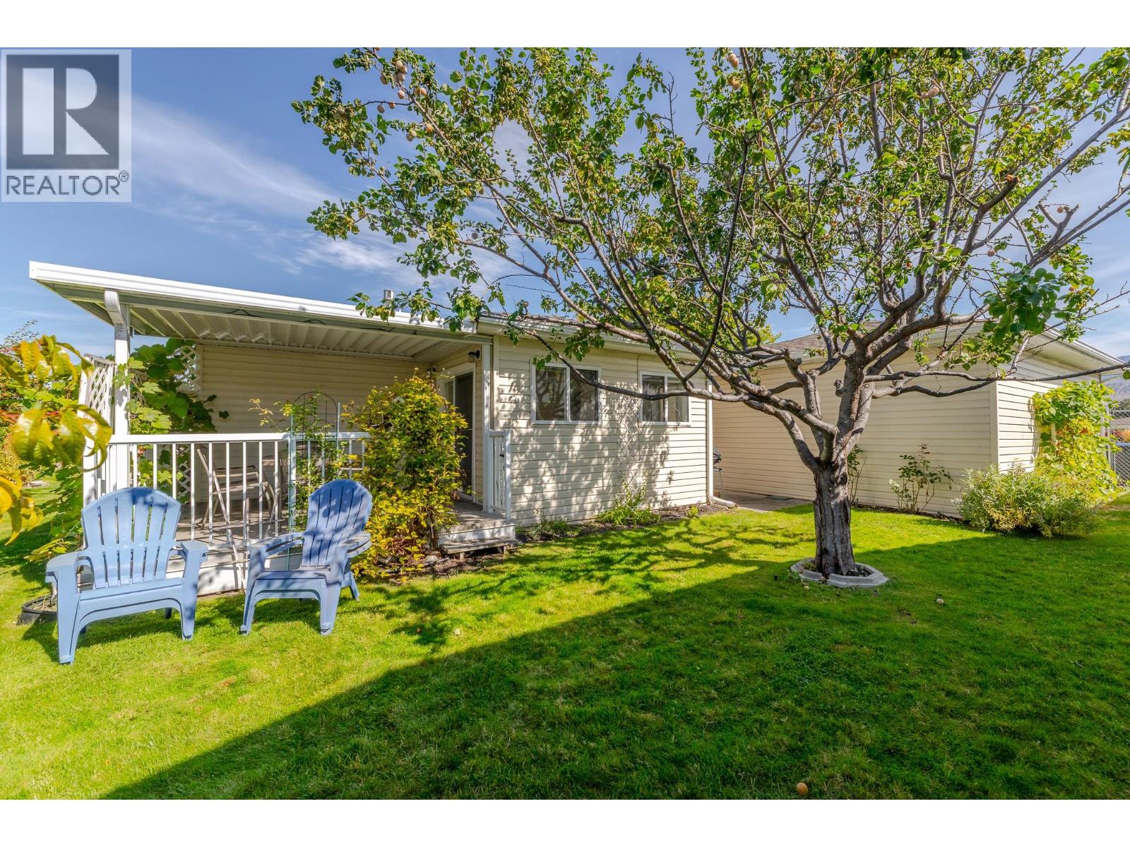 124 Heron Drive, Penticton, British Columbia  V2A 8K6 - Photo 38 - 10400232