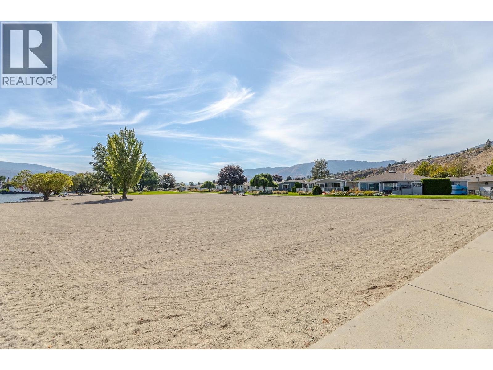 124 Heron Drive, Penticton, British Columbia  V2A 8K6 - Photo 52 - 10400232