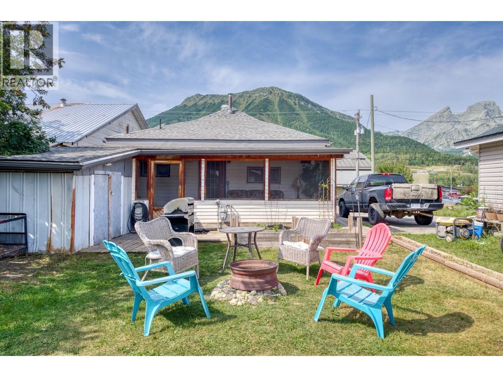 1052 6th Avenue, Fernie, British Columbia  V0B 1M0 - Photo 35 - 10399231