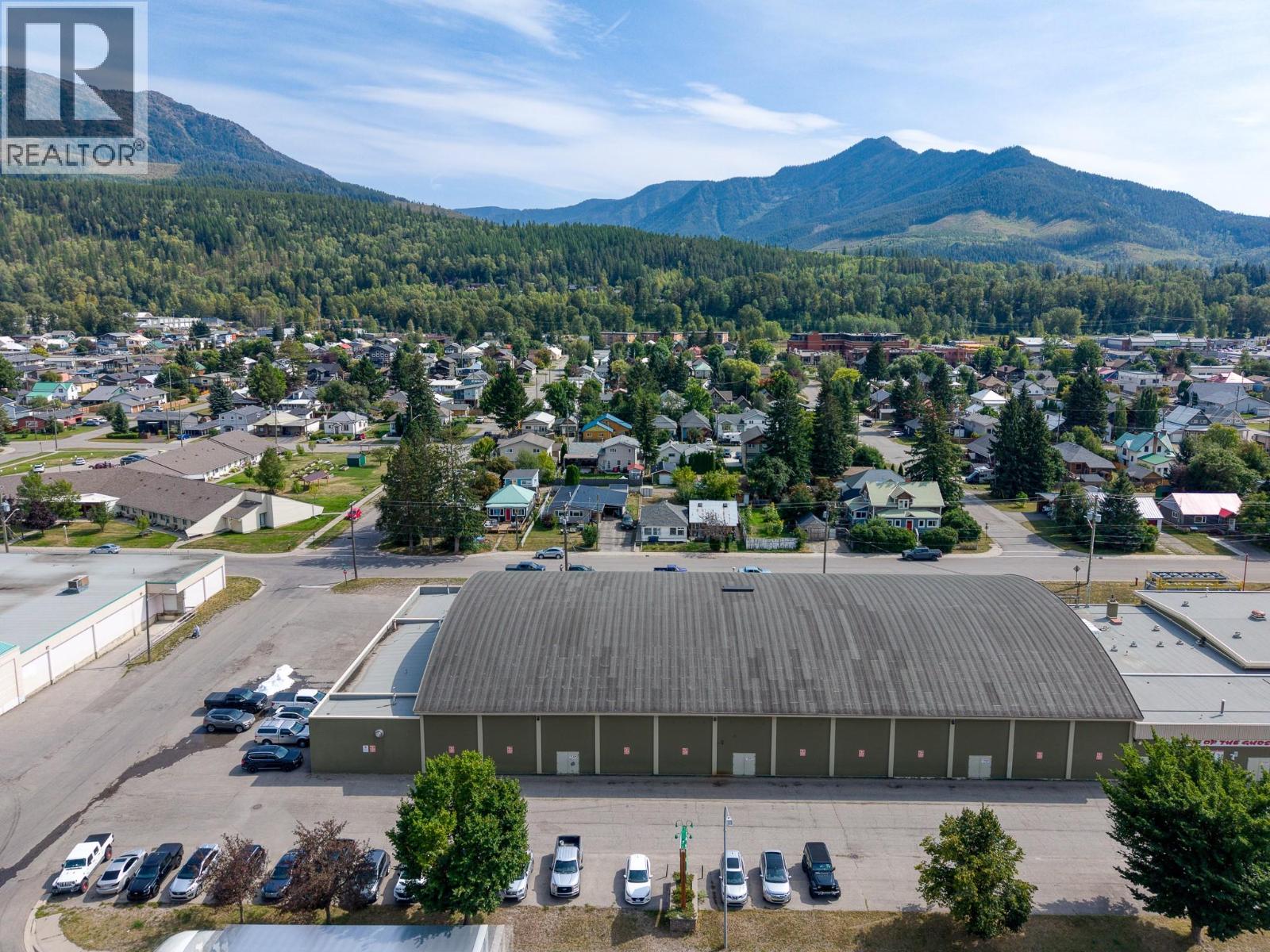 1052 6th Avenue, Fernie, British Columbia  V0B 1M0 - Photo 47 - 10399231