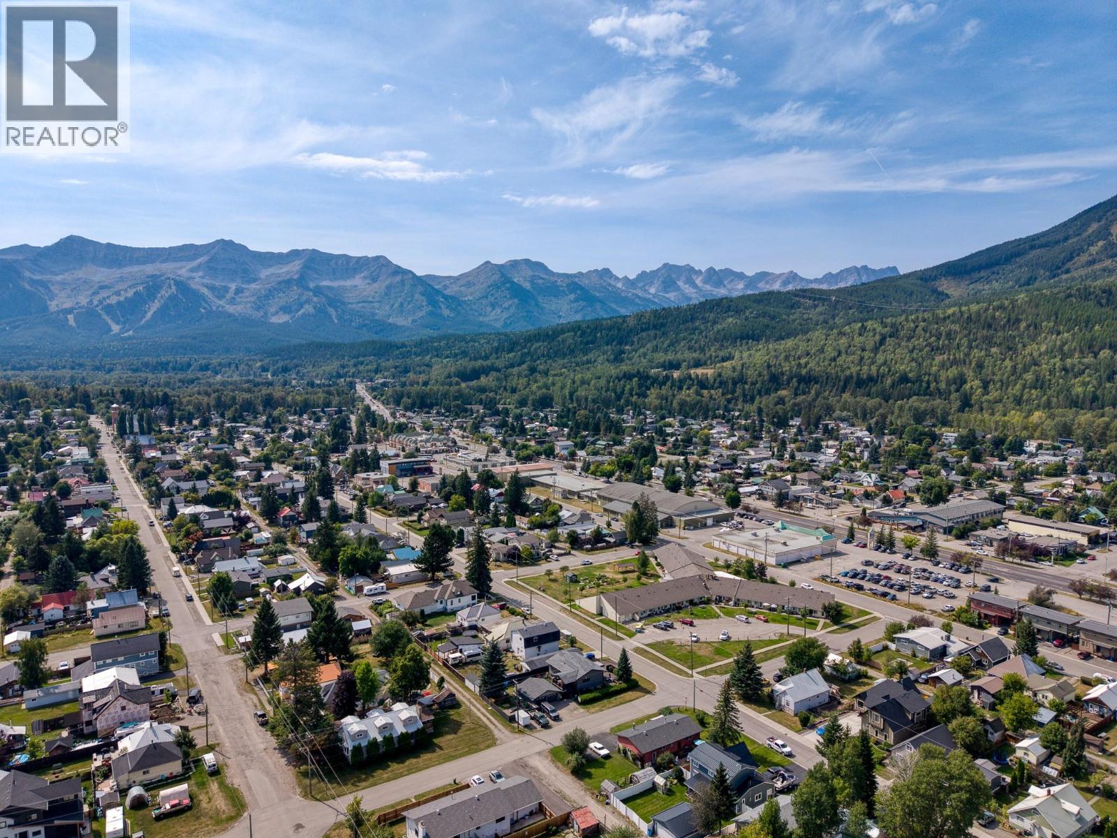 1052 6th Avenue, Fernie, British Columbia  V0B 1M0 - Photo 53 - 10399231