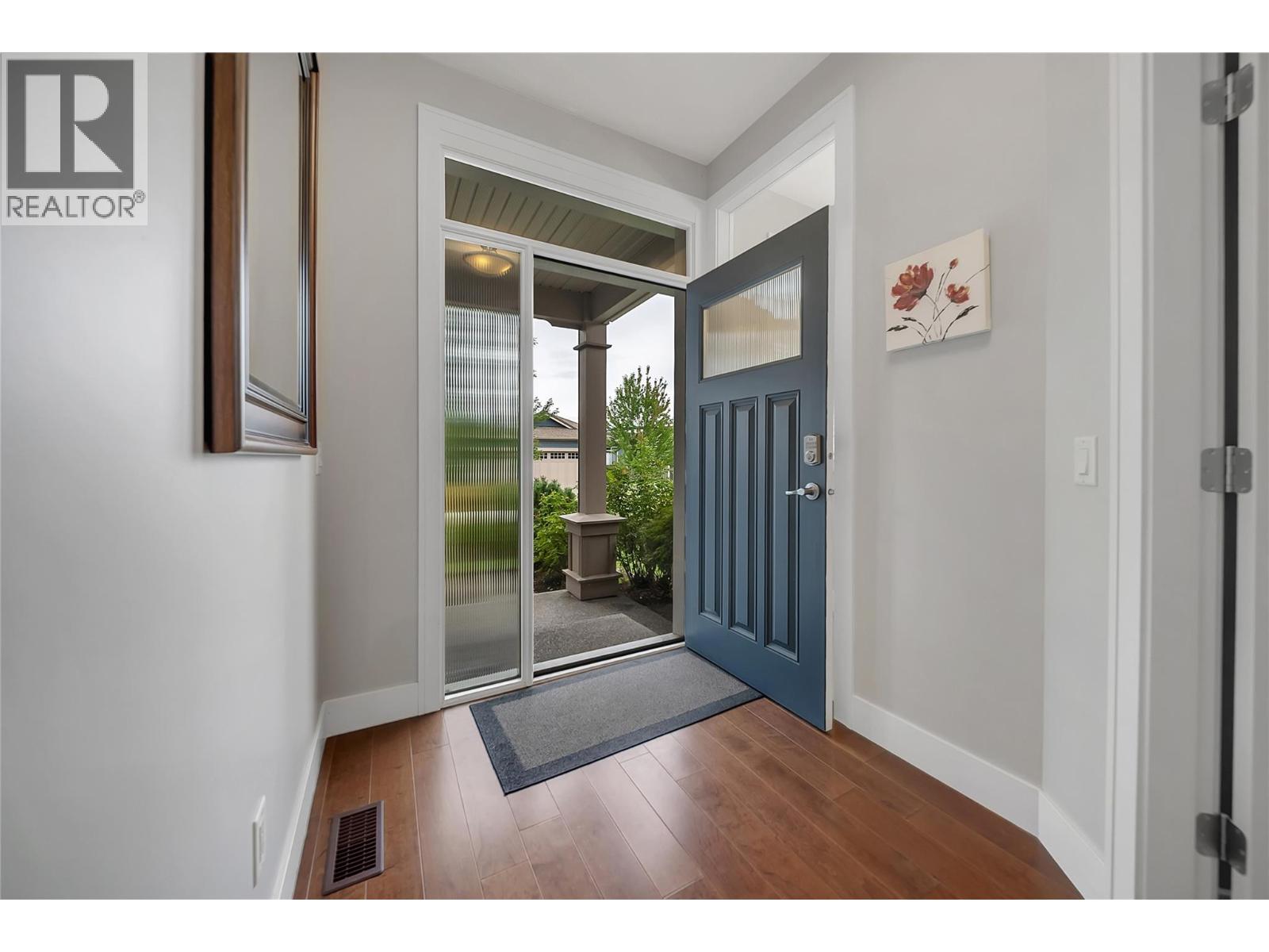 13009 Gibbons Drive, Lake Country, British Columbia  V4V 2S4 - Photo 4 - 10400432