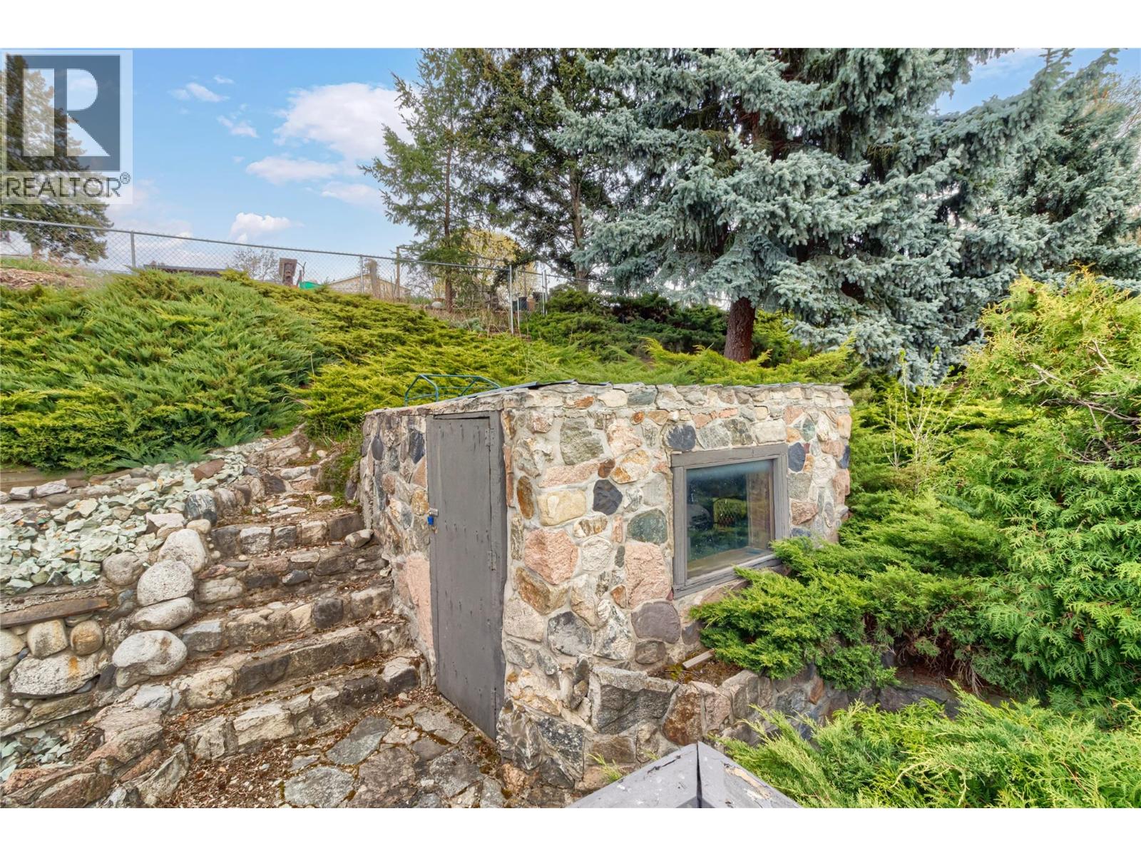 285 Dell Road, Kelowna, British Columbia  V1X 3P5 - Photo 28 - 10400436