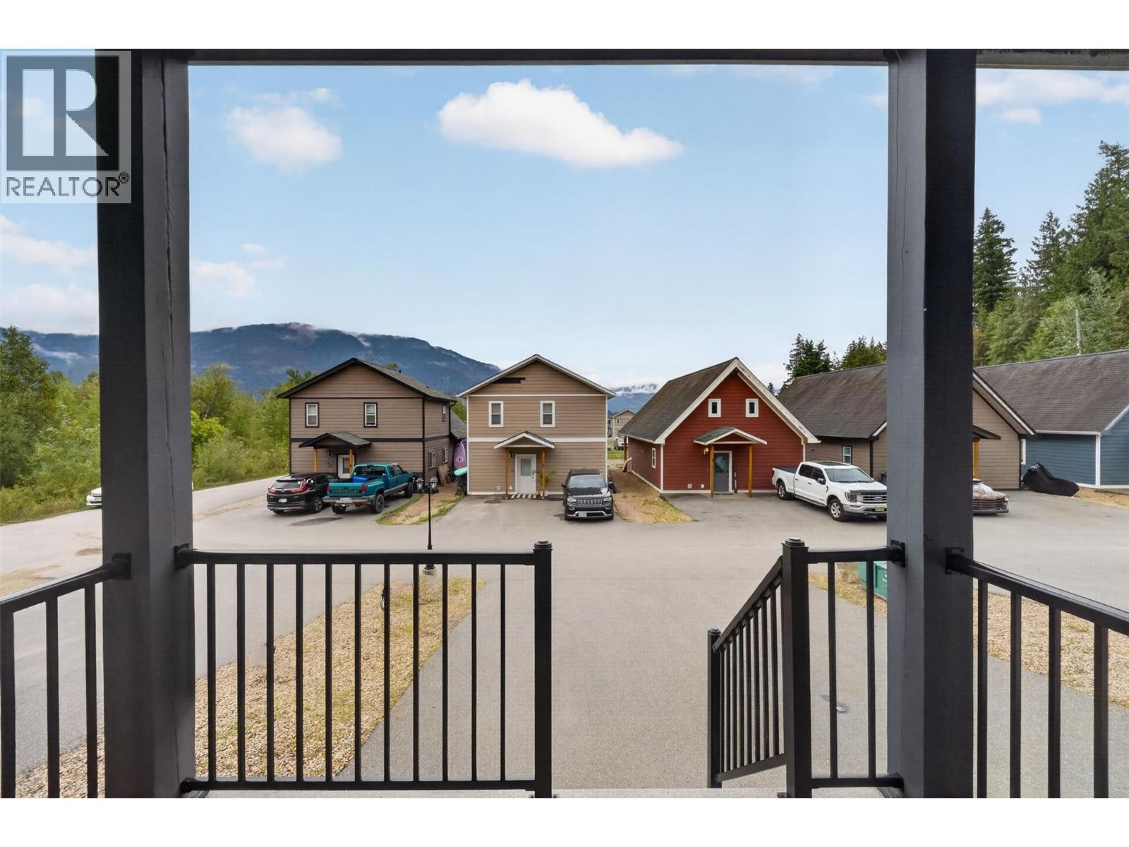 5211 Trans Canada Highway Unit# 12, Tappen, British Columbia  V0E 2X3 - Photo 35 - 10400260