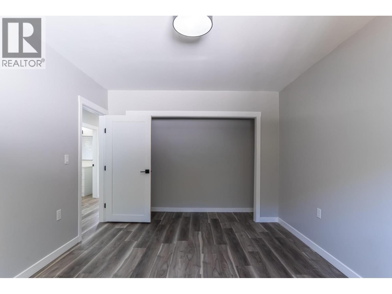 2323 Vale Avenue, Lumby, British Columbia  V0E 2G0 - Photo 43 - 10400096