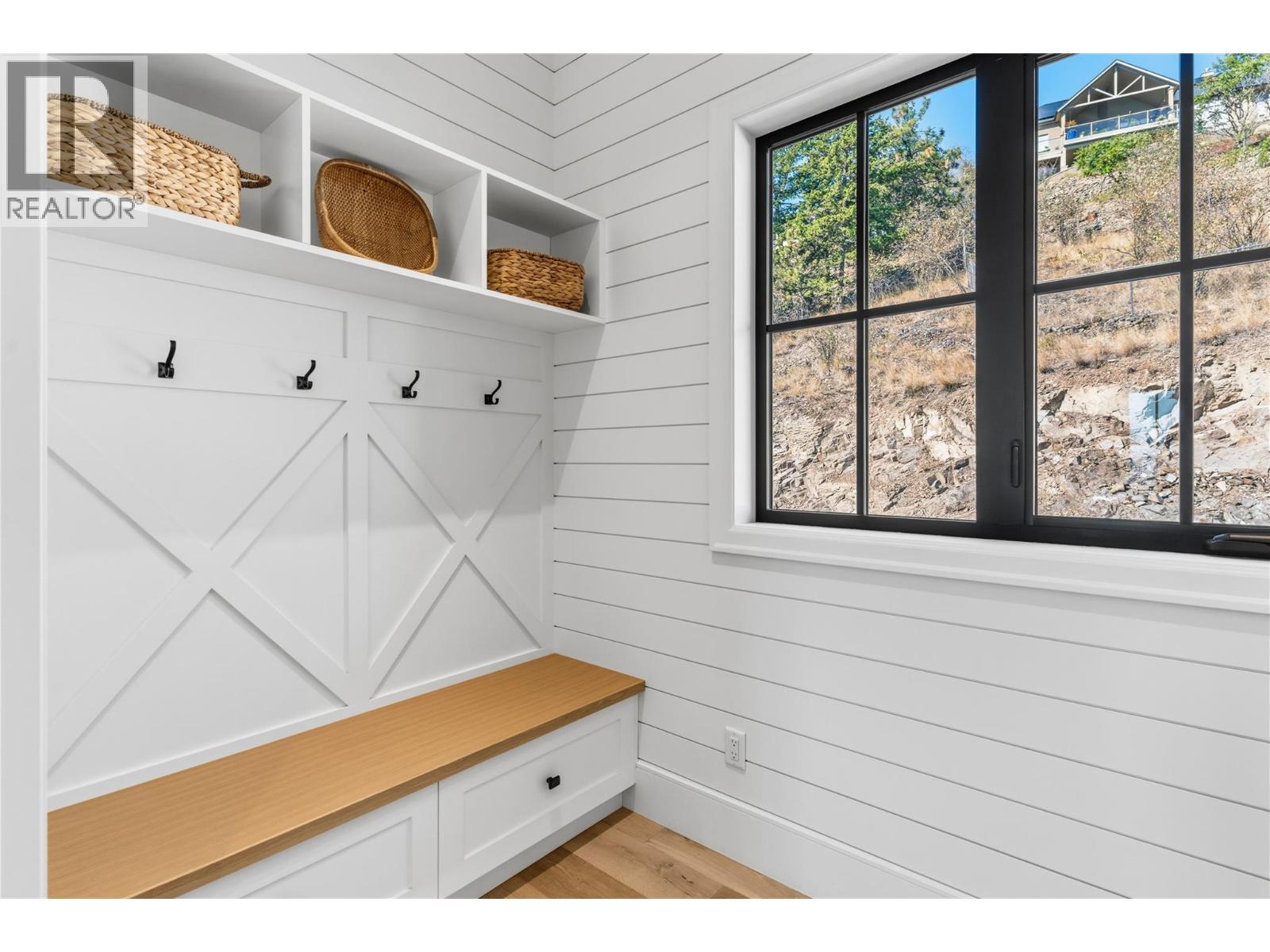902 Lloyd Jones Drive, West Kelowna, British Columbia  V1Z 2X9 - Photo 19 - 10400172