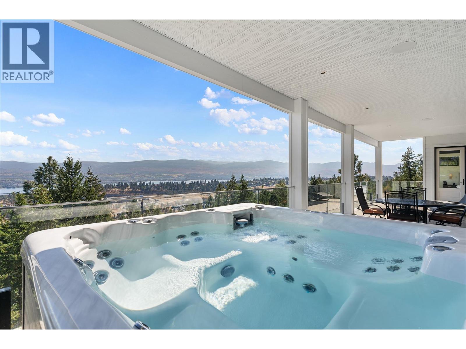 902 Lloyd Jones Drive, West Kelowna, British Columbia  V1Z 2X9 - Photo 57 - 10400172